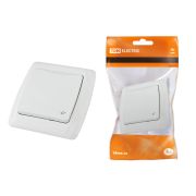 Розетка с крышкой 2П+З 16А 250В IP44 белая «Онега» TDM